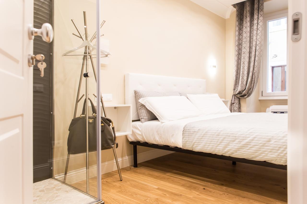 Nazionale Palace Suites Roma Exterior foto