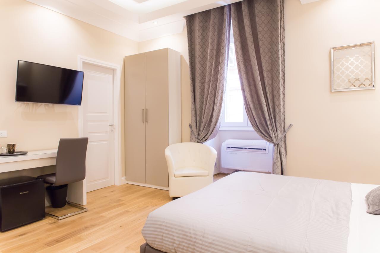 Nazionale Palace Suites Roma Exterior foto