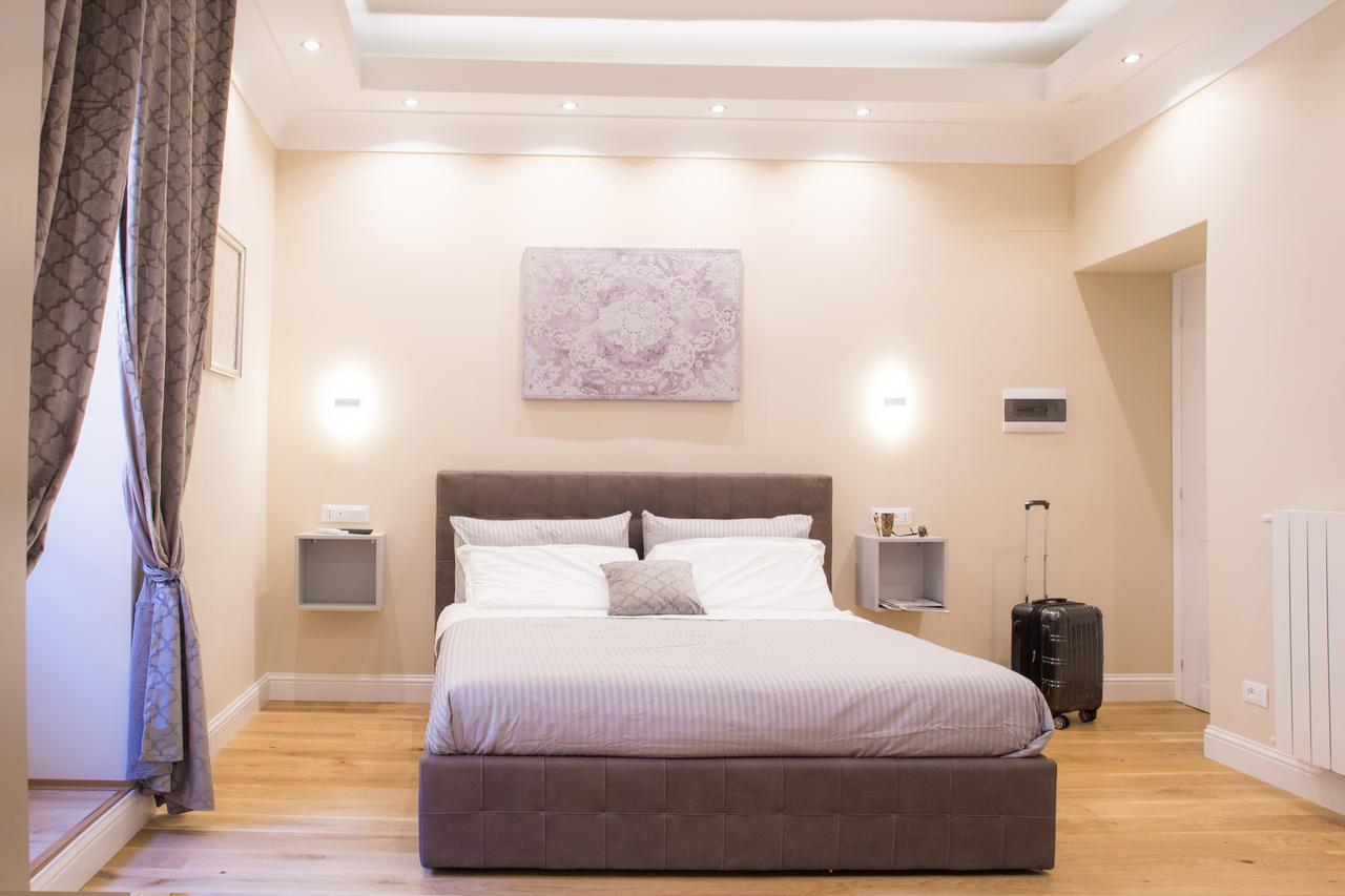 Nazionale Palace Suites Roma Exterior foto