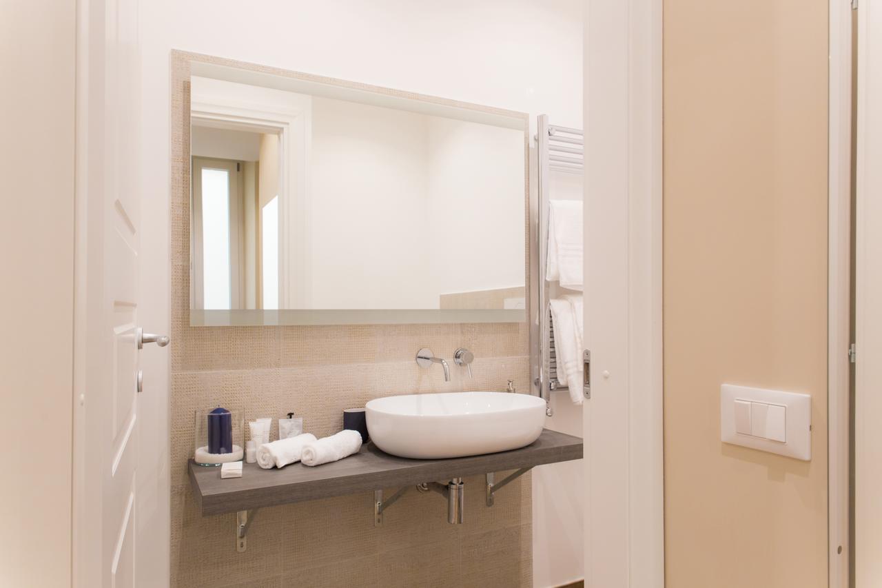 Nazionale Palace Suites Roma Exterior foto